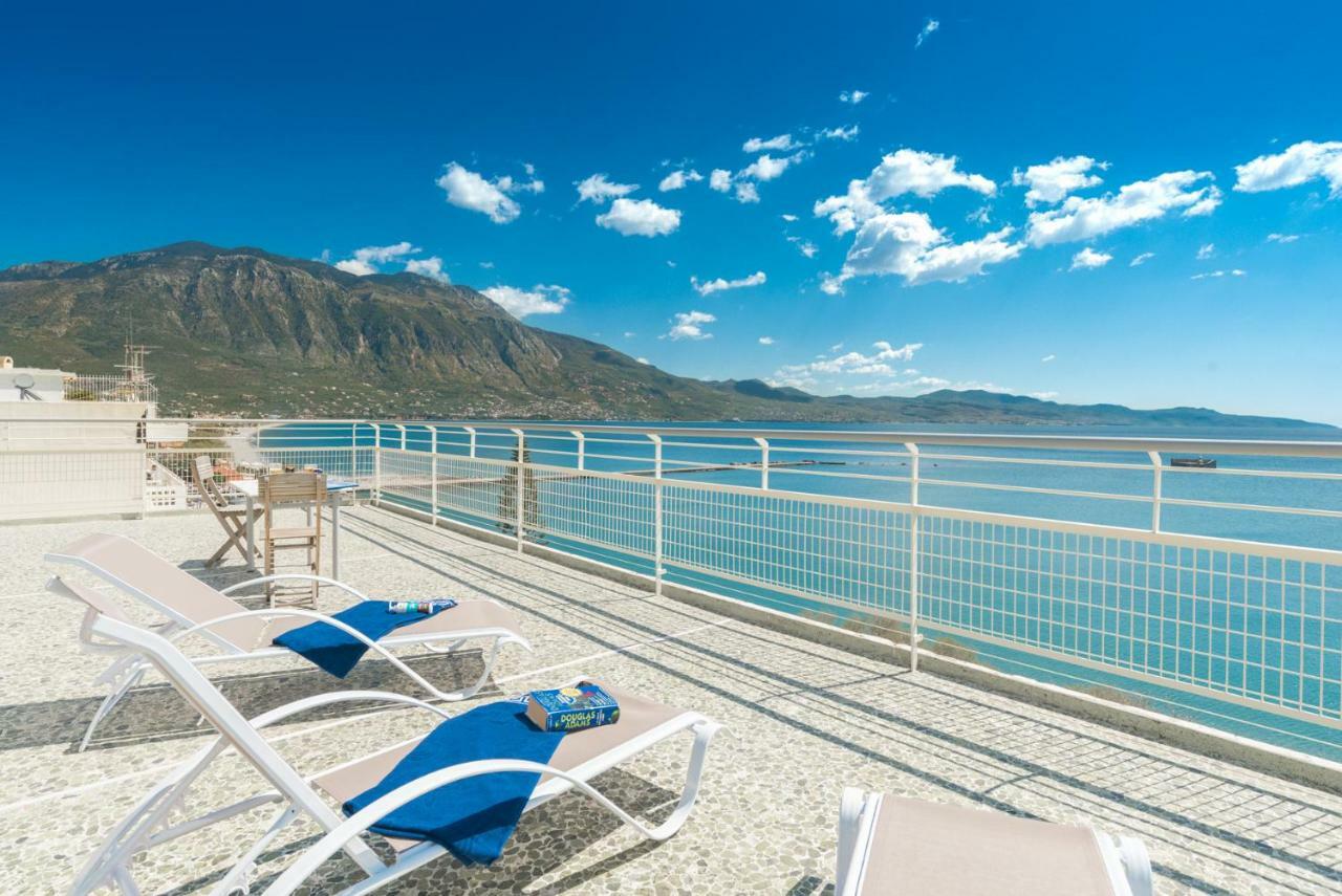 Seafront Penthouse Leo Apartamento Calamata Exterior foto